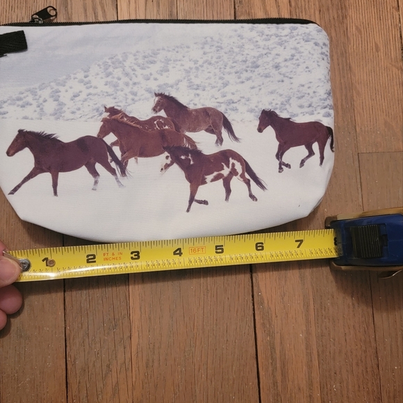 HORSE pouch, horse keychain and handcrafted glass horse pendant.Nwt* - Picture 3 of 6